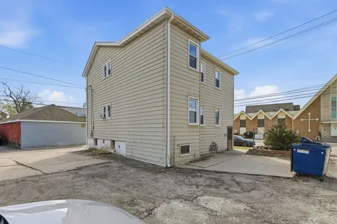 2111 Main Street Melrose Park IL 60160