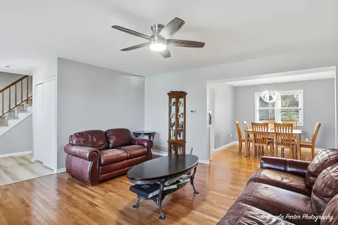 4816 West Courtland Trail Mchenry IL 60050