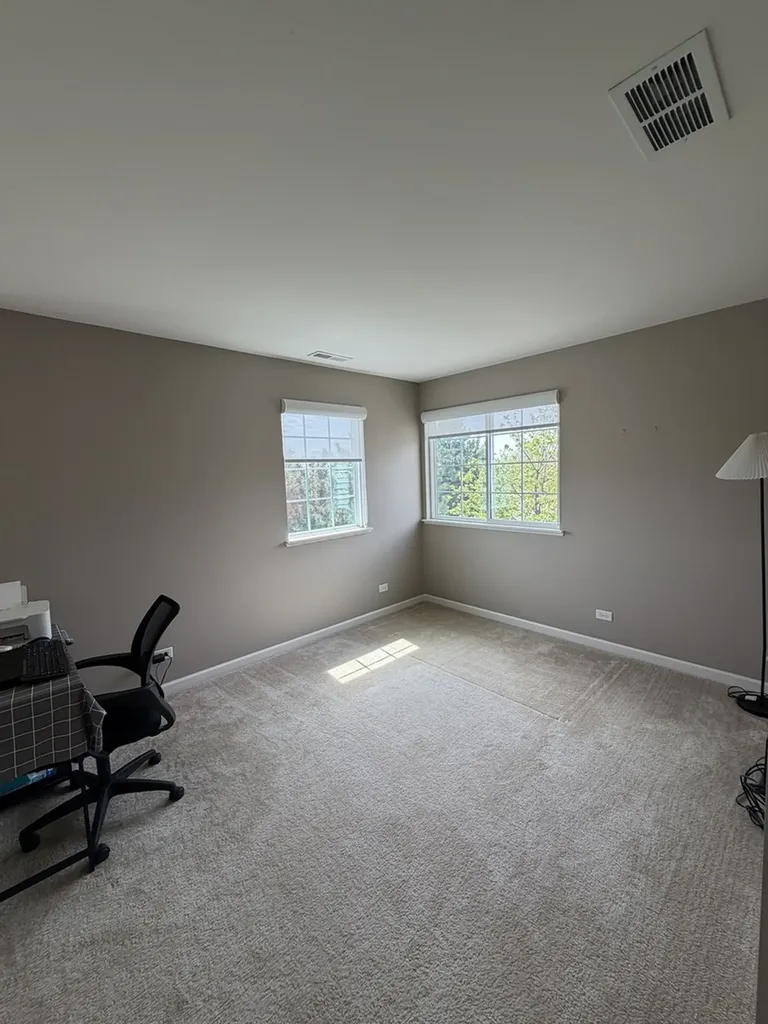 10097 Cummings Street Huntley IL 60142