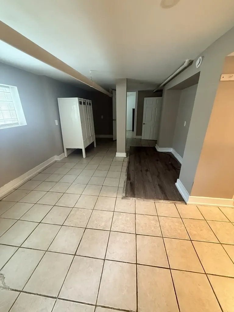 2859 North Kostner Avenue Chicago IL 60641