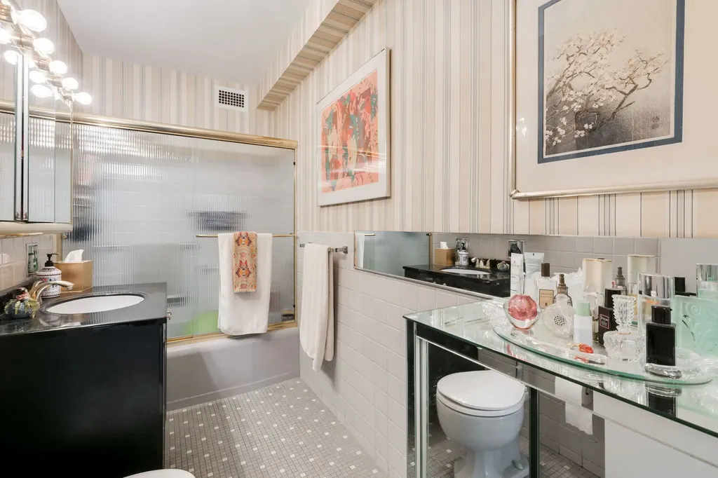 3180 North Lake Shore Drive Chicago IL 60657