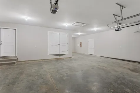 202 West Evergreen Drive St. Joseph IL 61873