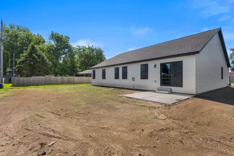 202 West Evergreen Drive St. Joseph IL 61873