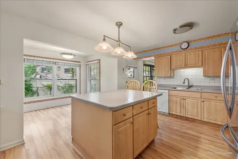 3116 Mary Kay Lane Glenview IL 60026