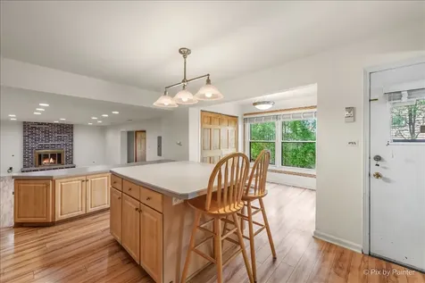 3116 Mary Kay Lane Glenview IL 60026