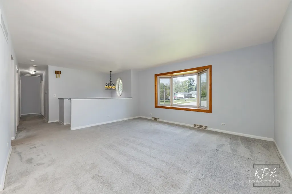 5385 Westview Lane Lisle IL 60532