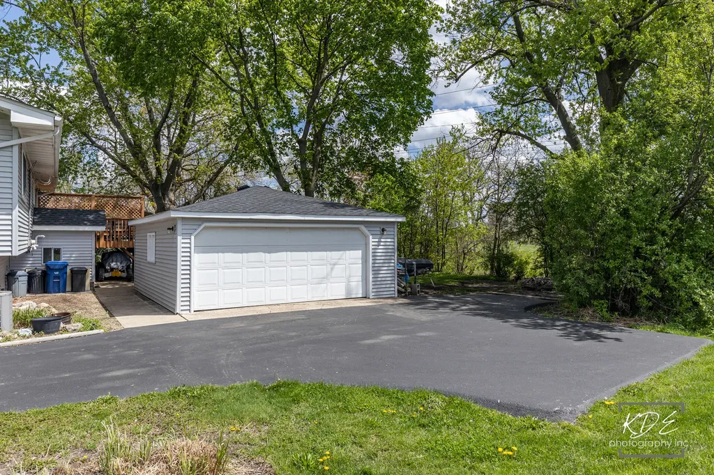 5385 Westview Lane Lisle IL 60532