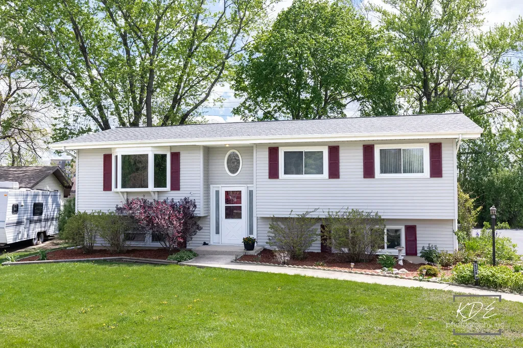 5385 Westview Lane Lisle IL 60532