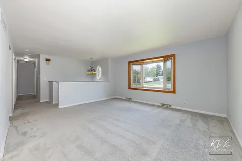 5385 Westview Lane Lisle IL 60532