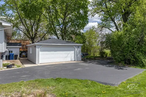 5385 Westview Lane Lisle IL 60532