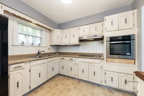 5385 Westview Lane Lisle IL 60532