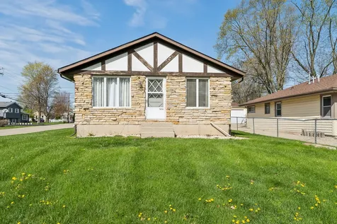 1414 North Avenue Round Lake Beach IL 60073