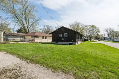 1414 North Avenue Round Lake Beach IL 60073
