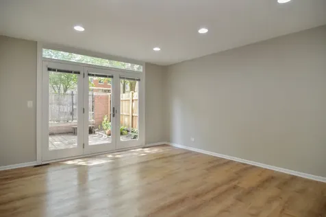 2365 North Wayne Avenue Chicago IL 60614