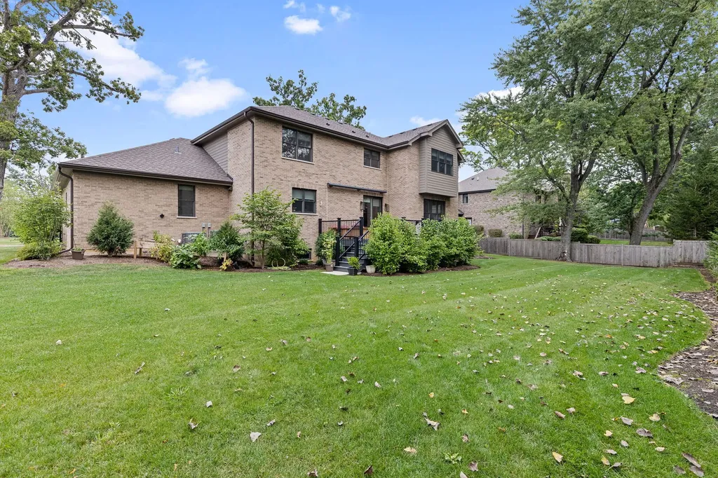 1162 Sycamore Drive Lake Zurich IL 60047