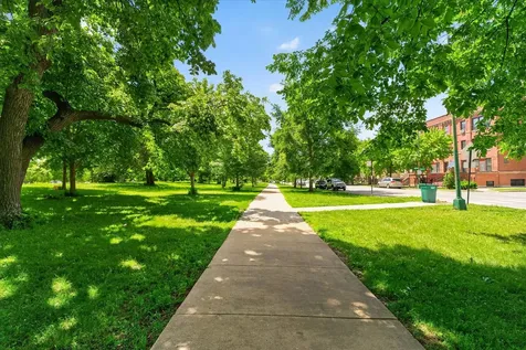 3622 West Franklin Boulevard Chicago IL 60624
