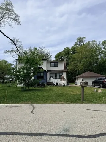 1596 Oxford Lane Des Plaines IL 60016