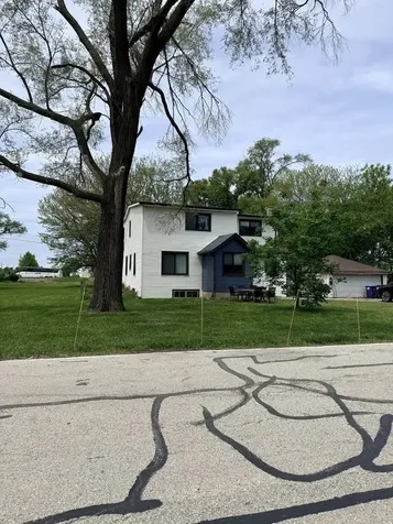 1596 Oxford Lane Des Plaines IL 60016