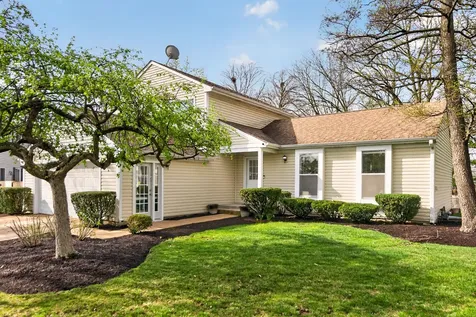 460 Highland Grove Drive Buffalo Grove IL 60089