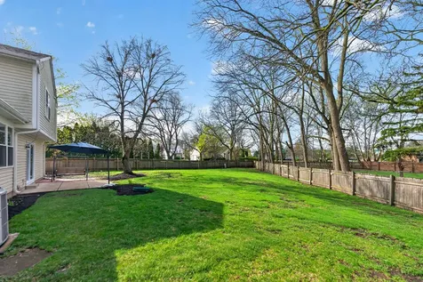 460 Highland Grove Drive Buffalo Grove IL 60089