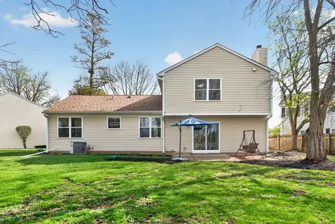 460 Highland Grove Drive Buffalo Grove IL 60089