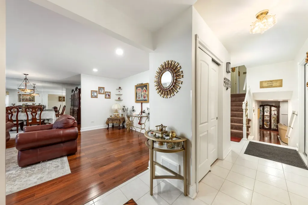 15542 Catalina Court Orland Park IL 60462