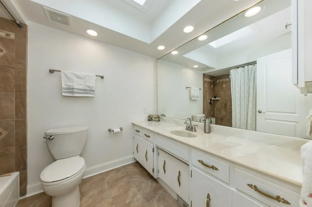 15542 Catalina Court Orland Park IL 60462