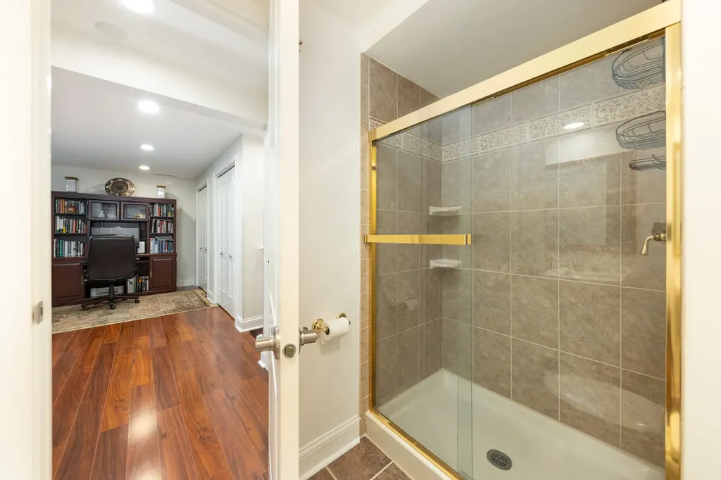 15542 Catalina Court Orland Park IL 60462