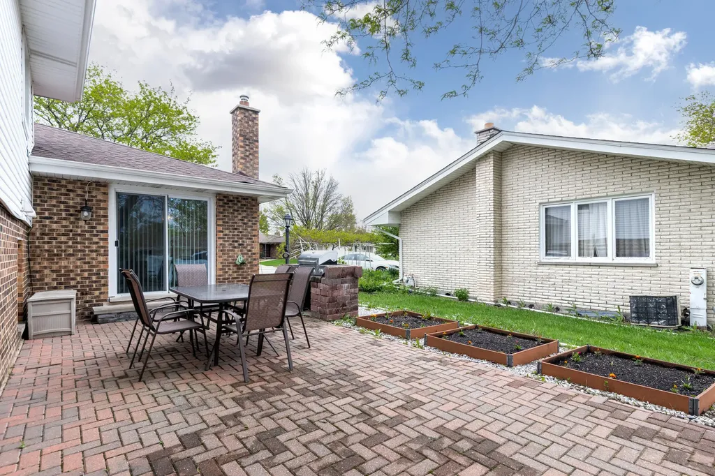 15542 Catalina Court Orland Park IL 60462