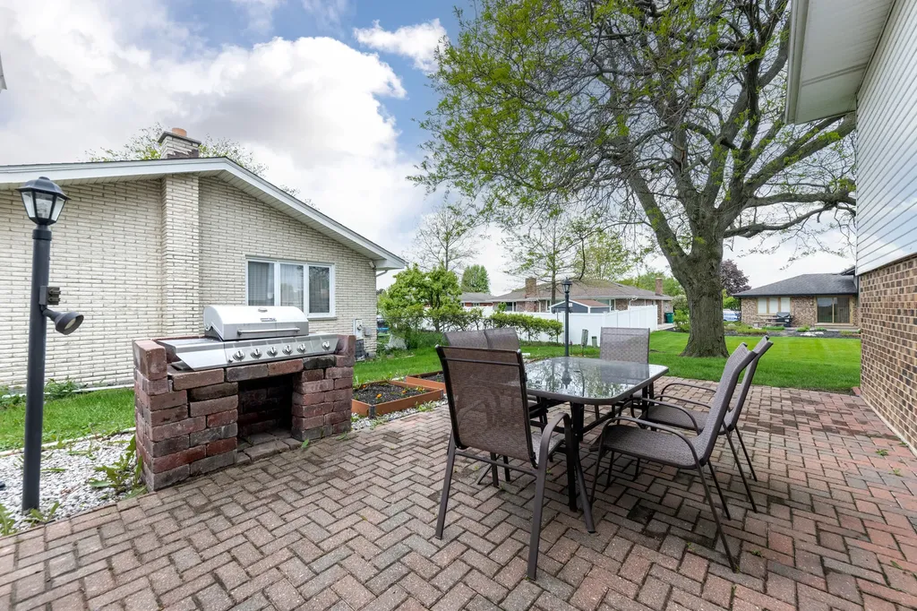 15542 Catalina Court Orland Park IL 60462