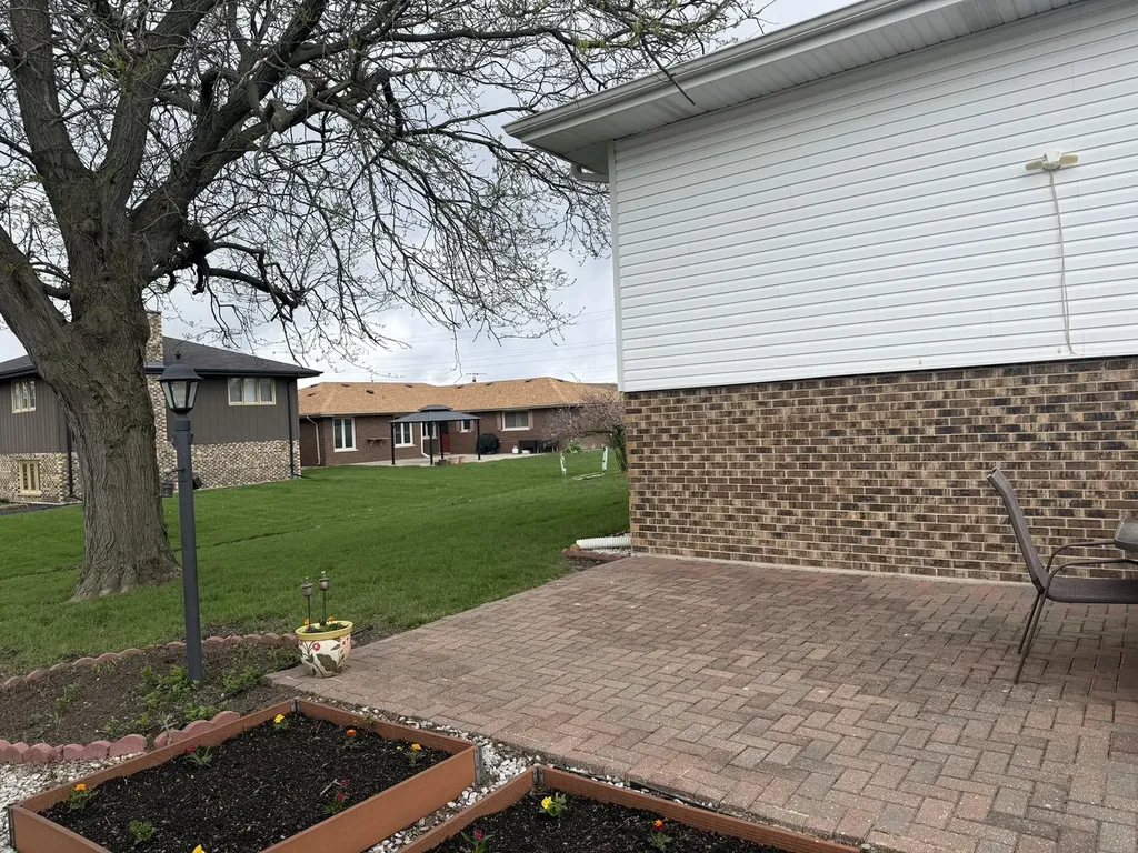 15542 Catalina Court Orland Park IL 60462