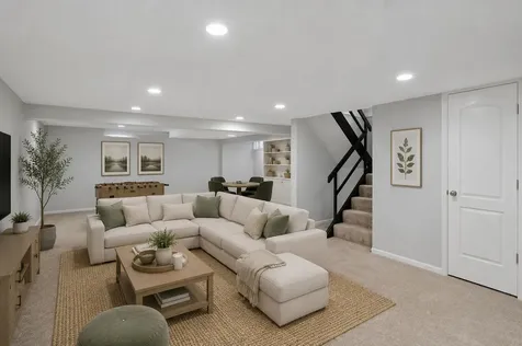 309 Northwestern Court Bloomingdale IL 60108