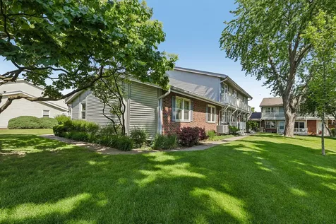 309 Northwestern Court Bloomingdale IL 60108