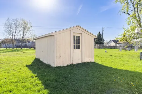 403 Spruce Drive Belvidere IL 61008