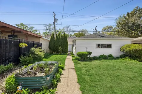 2308 North 77th Court Elmwood Park IL 60707