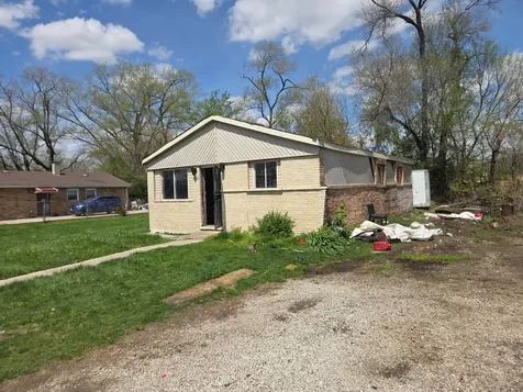 4132 West 138th Street Robbins IL 60472