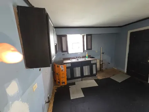 4132 West 138th Street Robbins IL 60472
