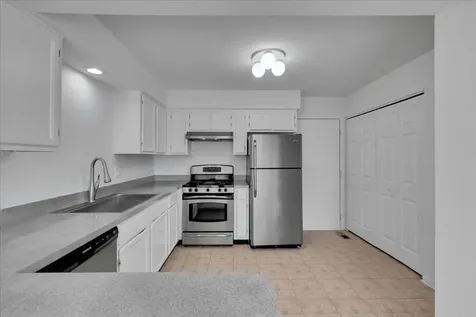 1137 Longford Road Bartlett IL 60103