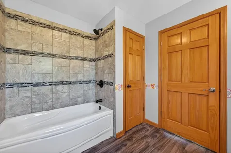 1 Irvine Galena IL 61036