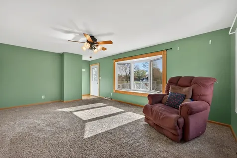1 Irvine Galena IL 61036