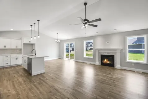 704 Cates Drive Mahomet IL 61853