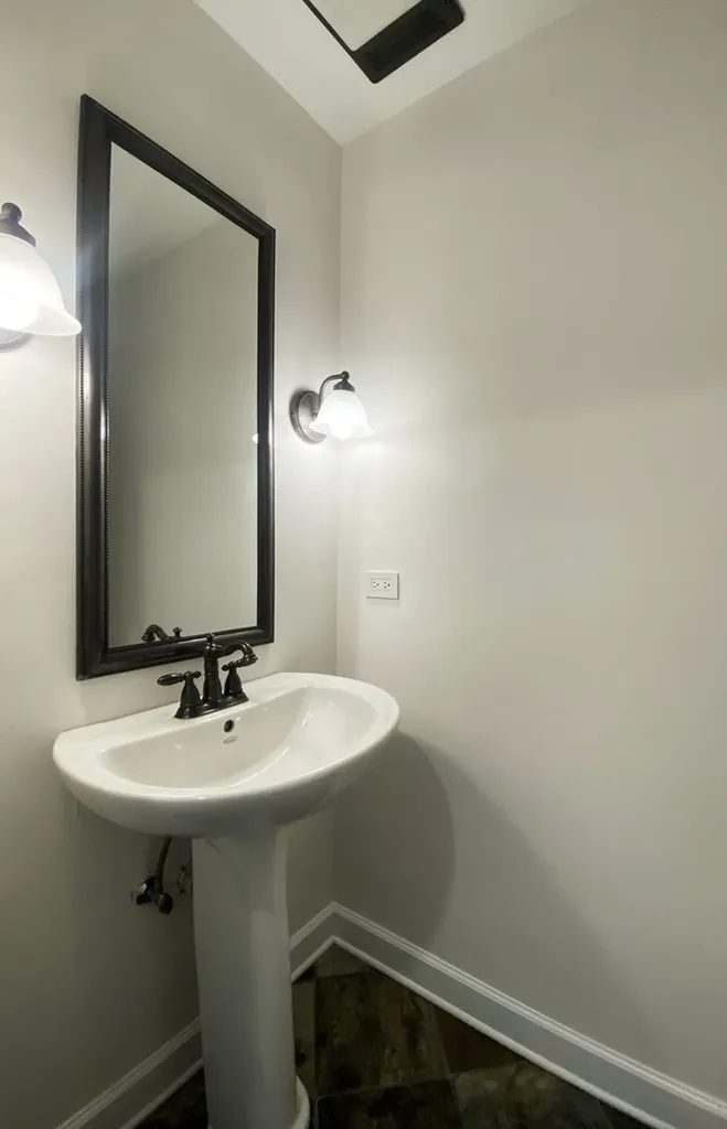 3312 North Racine Avenue Chicago IL 60657