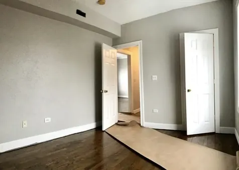 9133 South Essex Avenue Chicago IL 60617