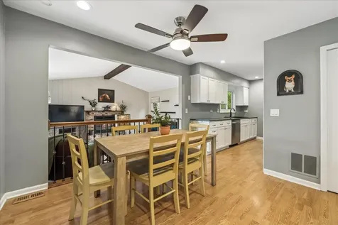 39 Boxwood Lane Cary IL 60013