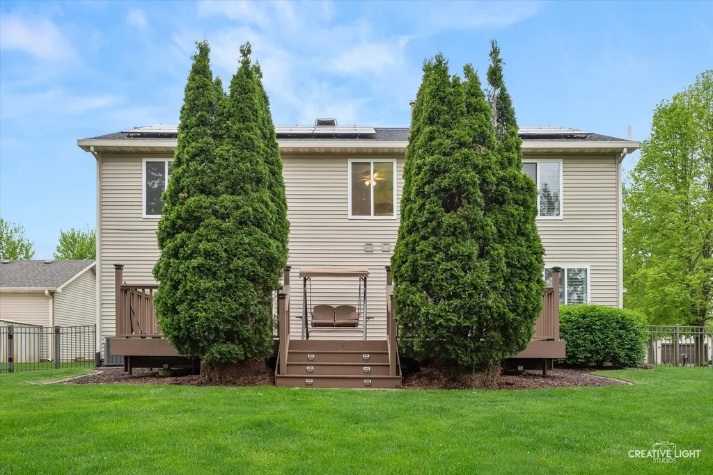 2732 Lahinch Drive Aurora IL 60503