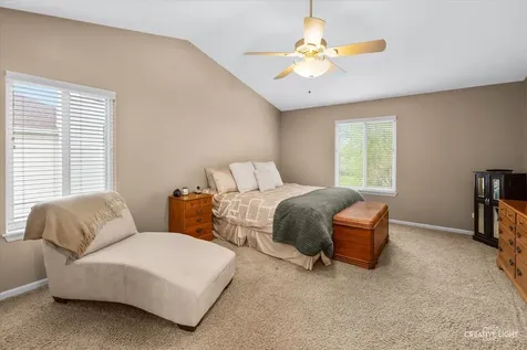 2732 Lahinch Drive Aurora IL 60503