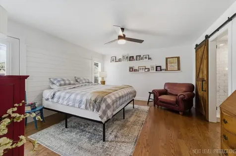 728 North Lincoln Avenue Geneva IL 60134