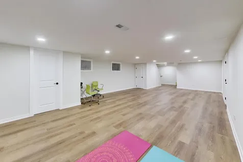 26 The Court Of Island Point Northbrook IL 60062