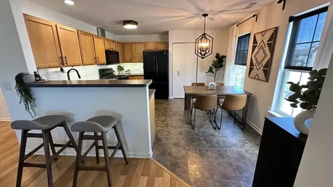 609 Arbor Circle Lakemoor IL 60051