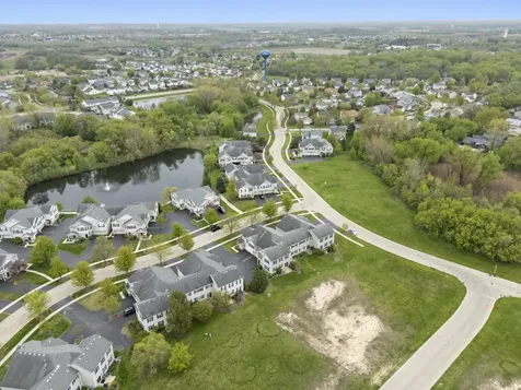 609 Arbor Circle Lakemoor IL 60051